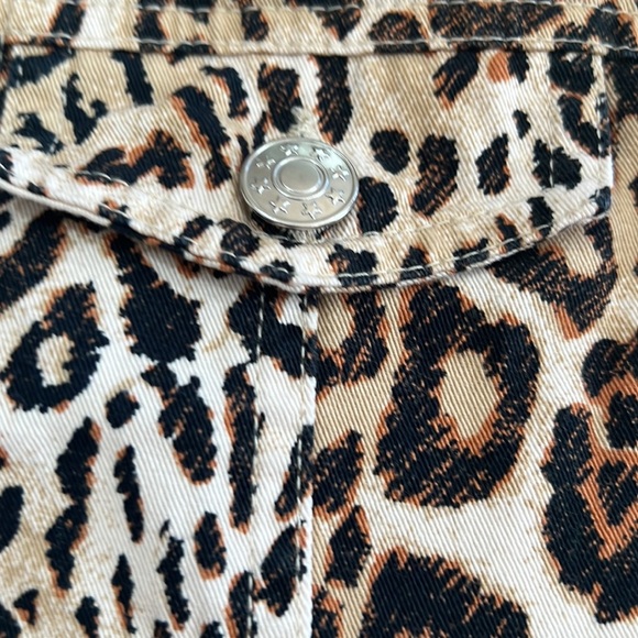 Sequin hearts, vest size extra large - Picture 5 of 6